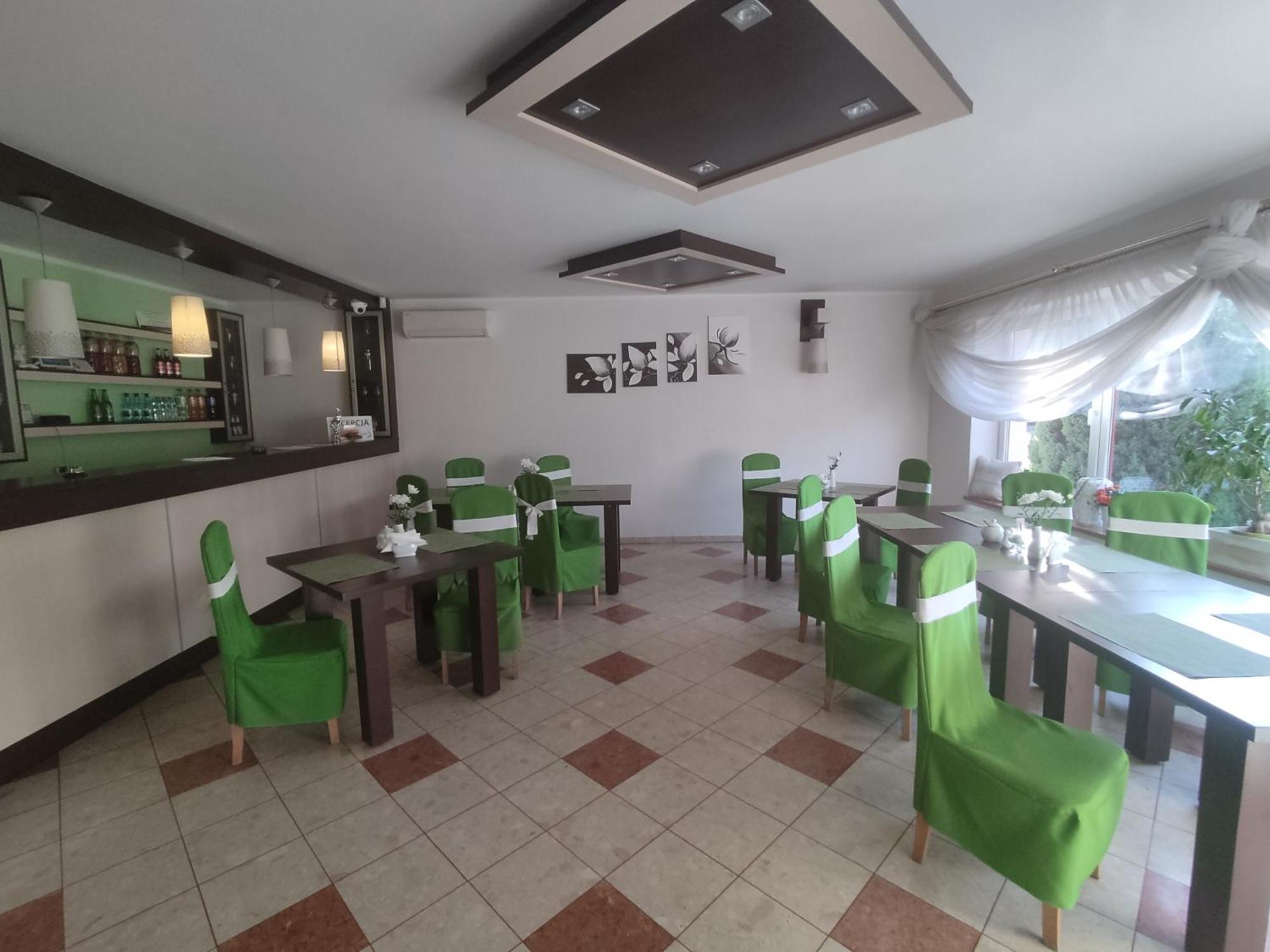 Noclegi I Restauracja Gracja Bełchatów Extérieur photo